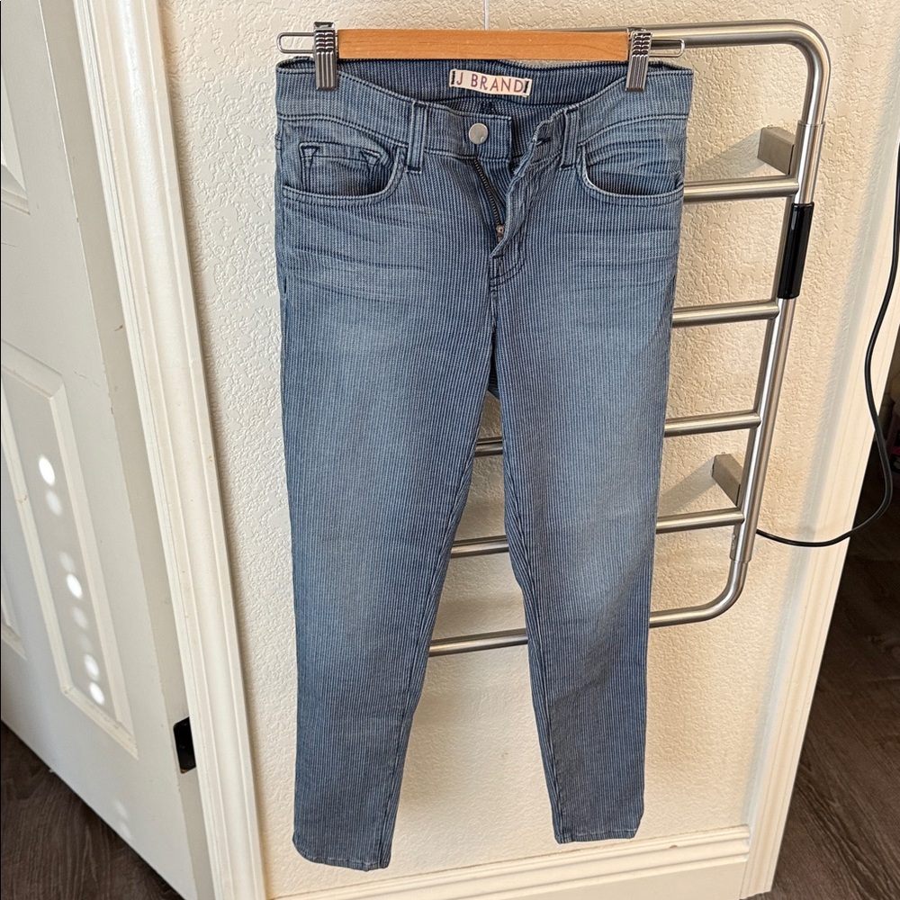 J Brand Women's Railroad Stripe Blue Skinny Jeans Size 26 - Picture 4 of 6
